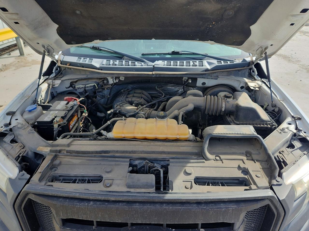 2016 FORD F-150