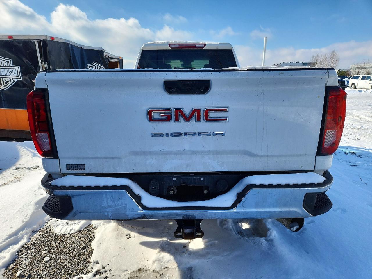 2024 GMC Sierra