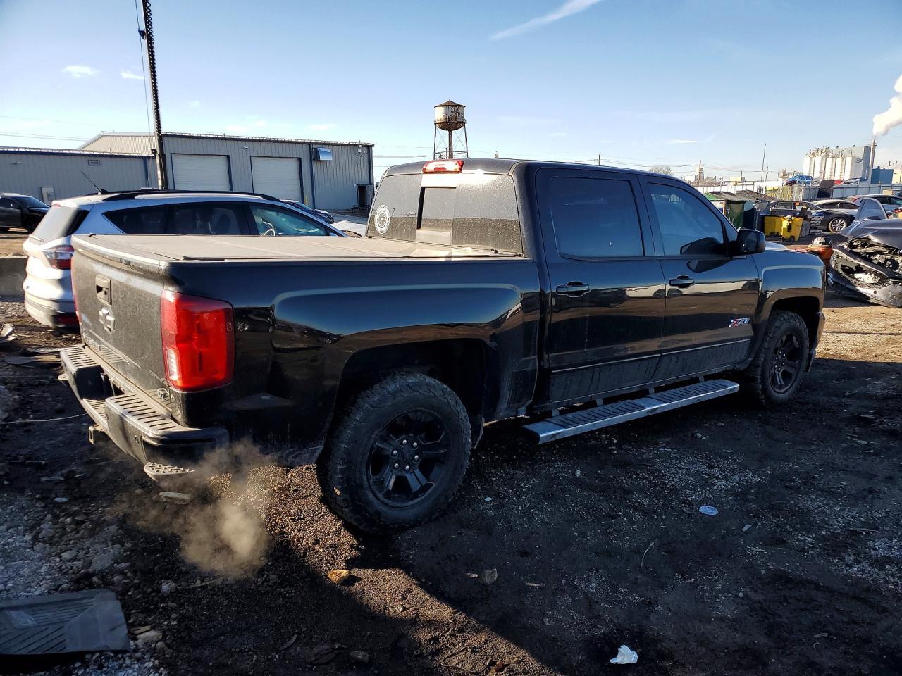2017 CHEVROLET Silverado