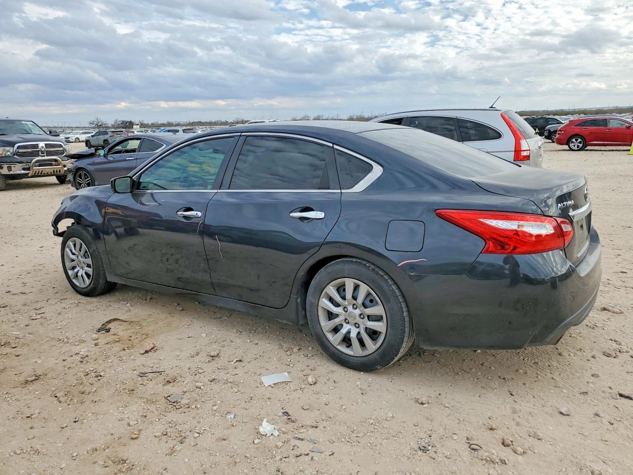 2017 NISSAN ALTIMA