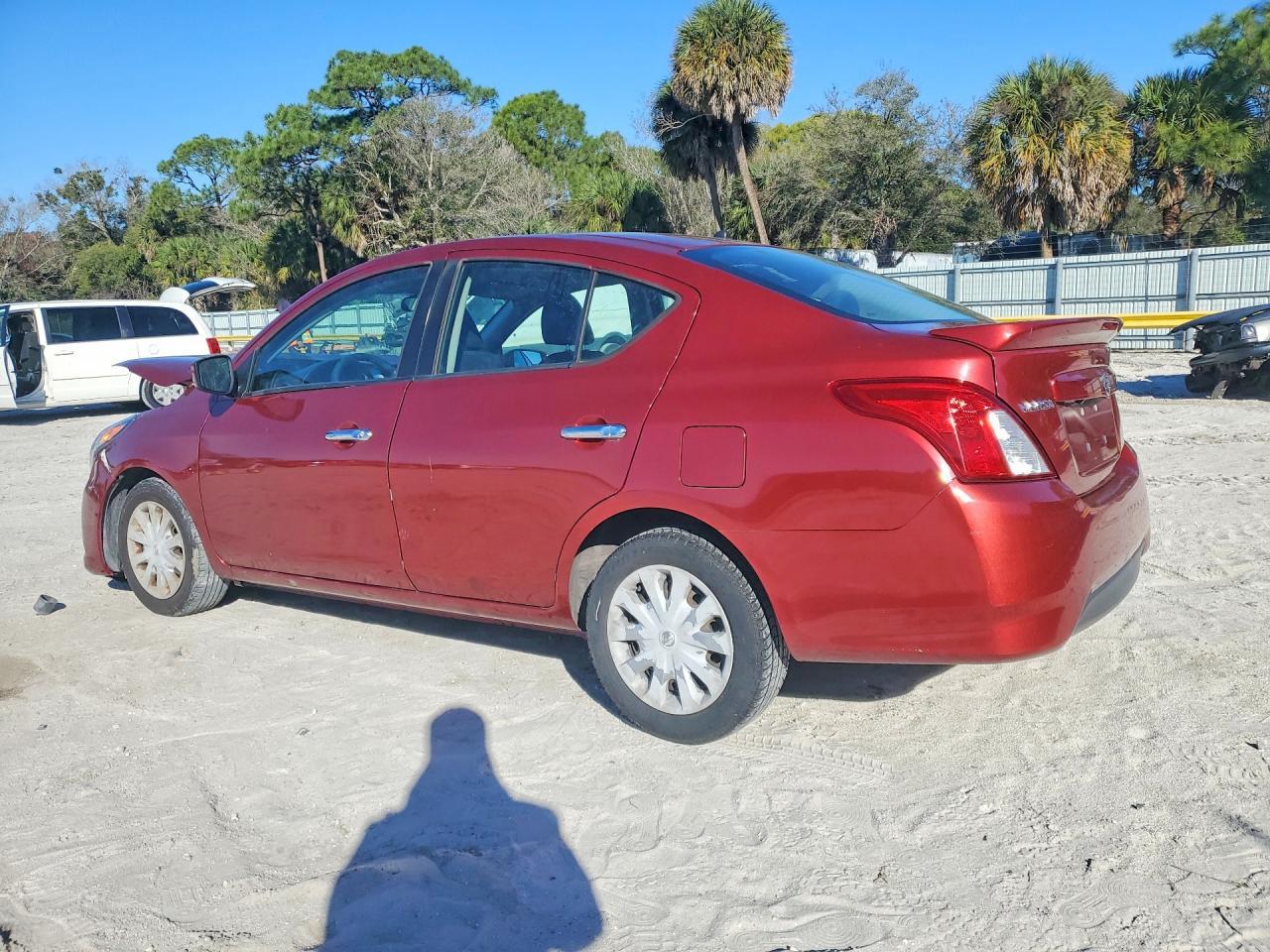 2019 NISSAN VERSA