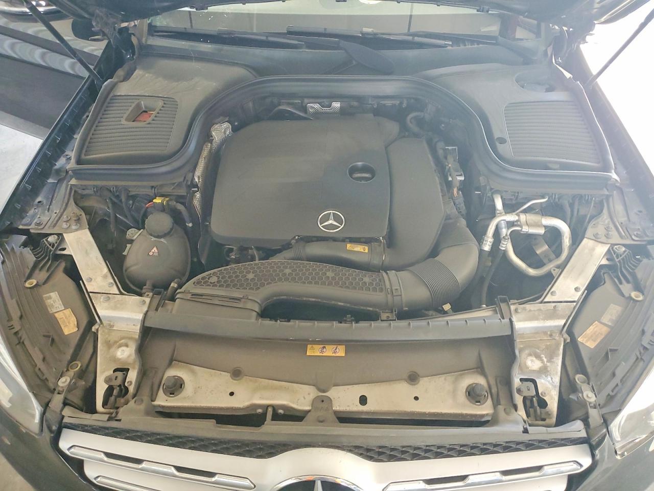 2021 MERCEDES-BENZ GLC-Class
