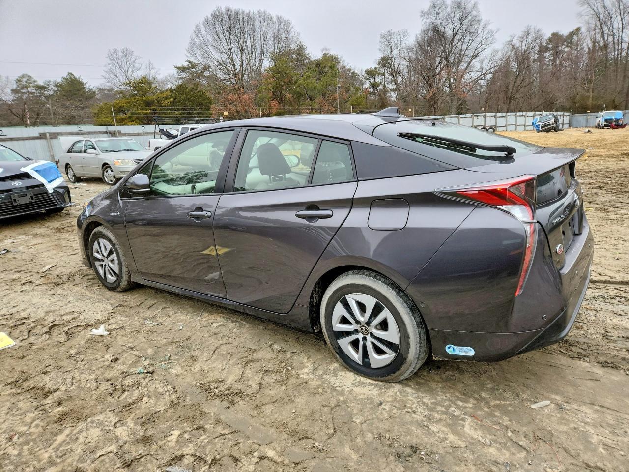 2017 TOYOTA PRIUS