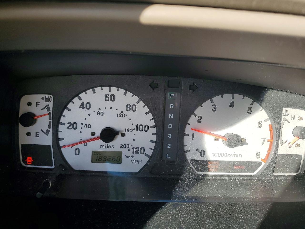 2003 MITSUBISHI Montero