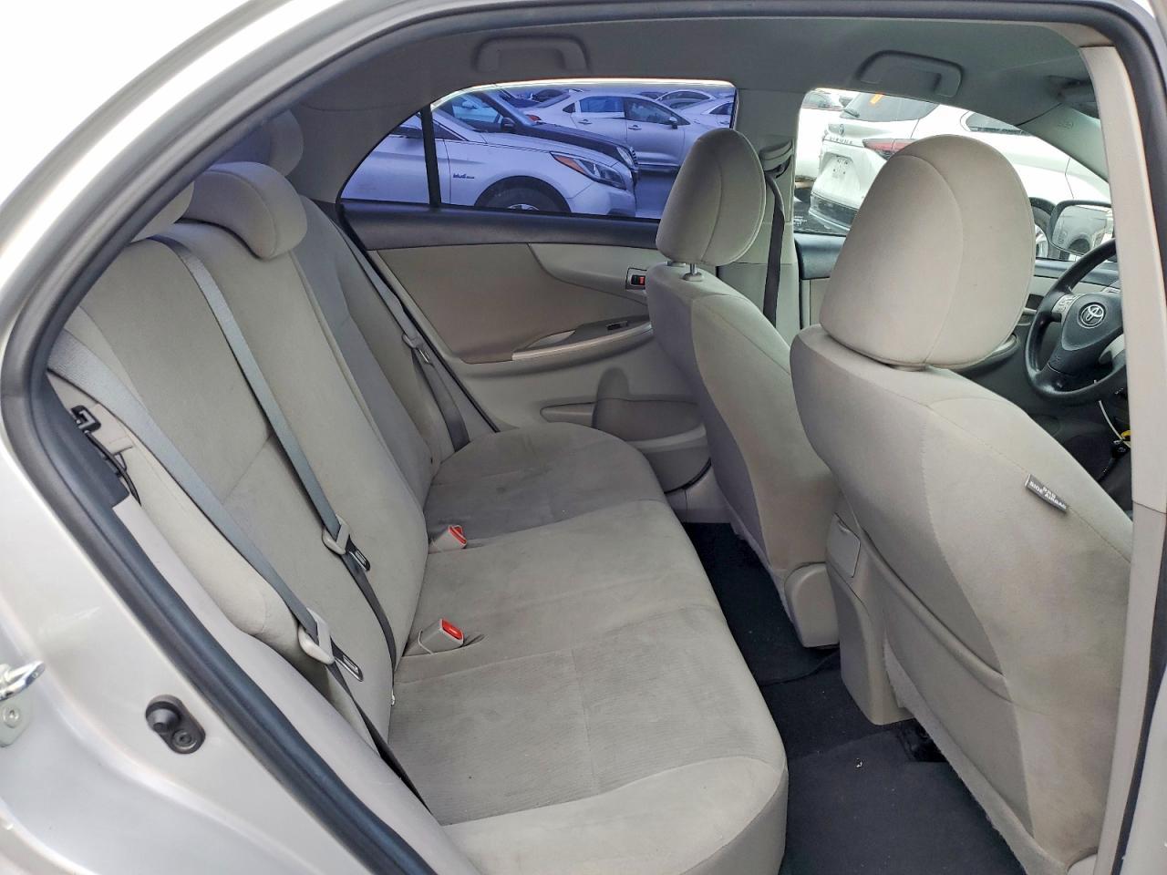 2013 TOYOTA COROLLA