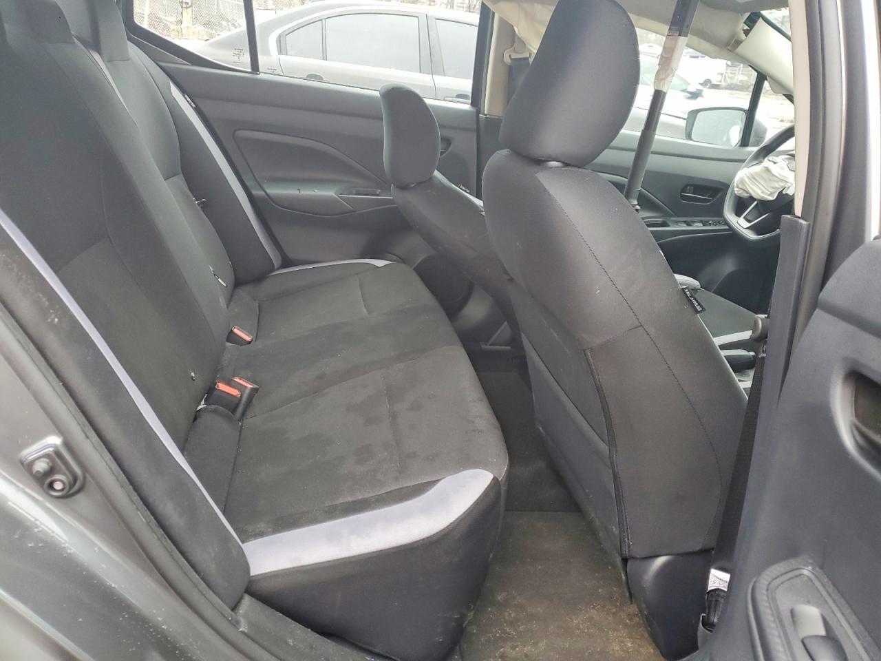 2025 NISSAN VERSA