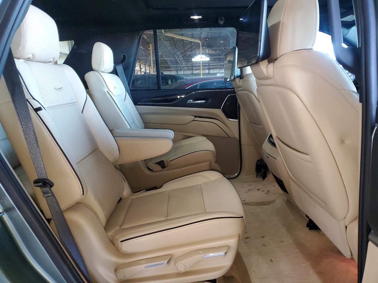 2024 CADILLAC ESCALADE