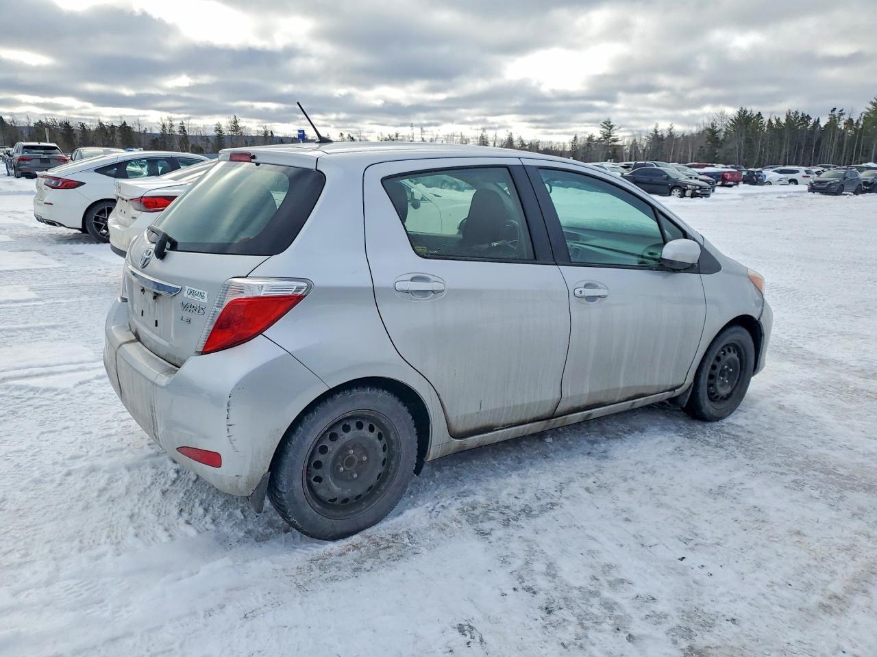 2012 TOYOTA YARIS