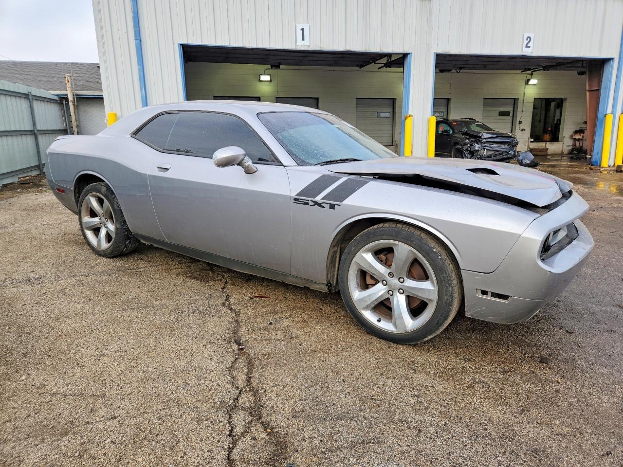 2013 DODGE Challenger