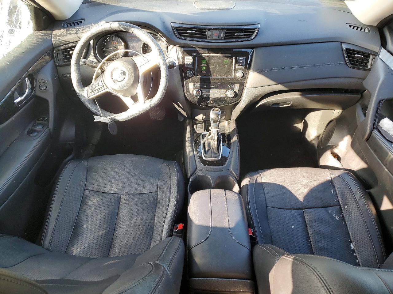 2019 NISSAN
