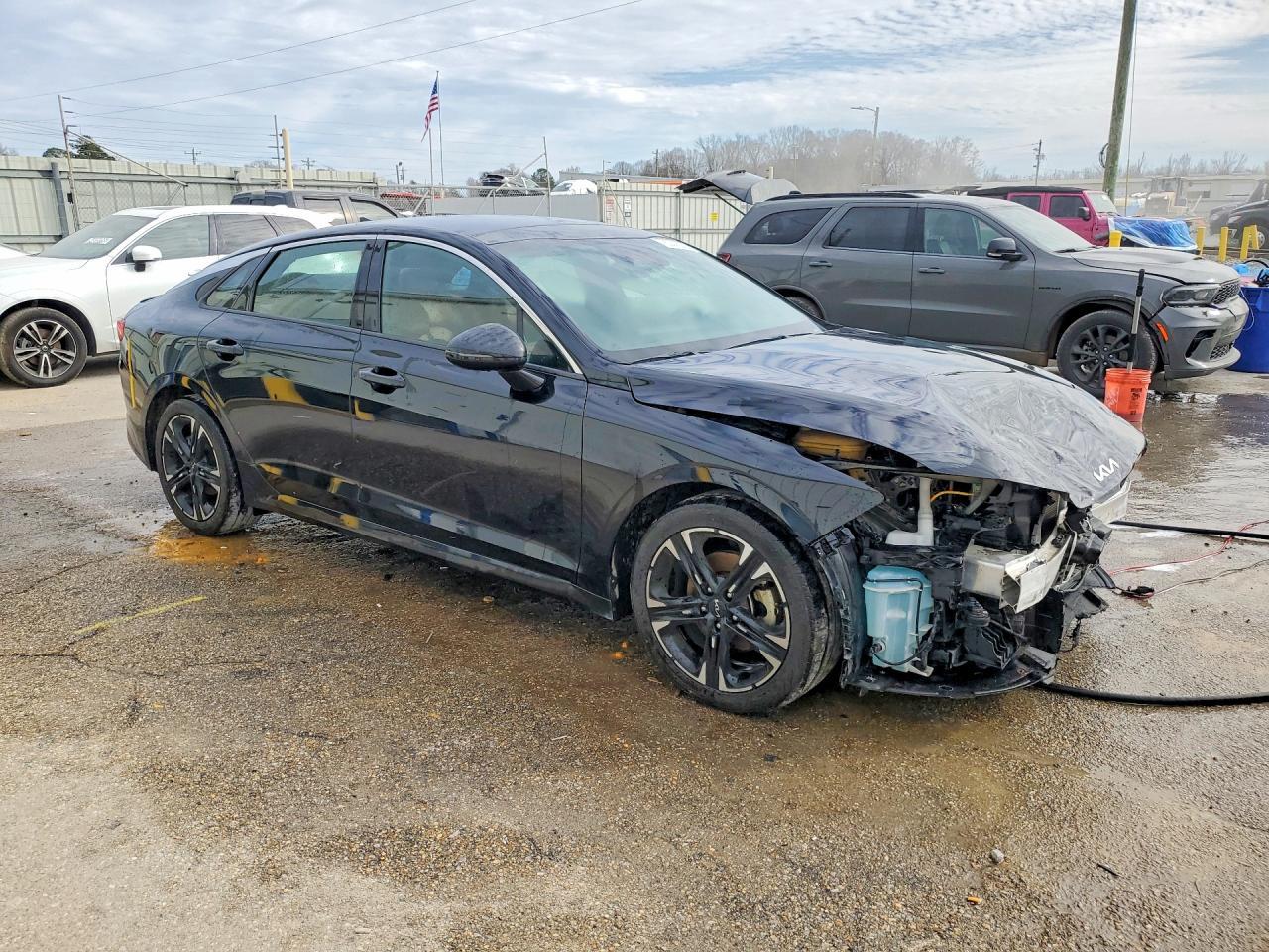 2023 KIA K5