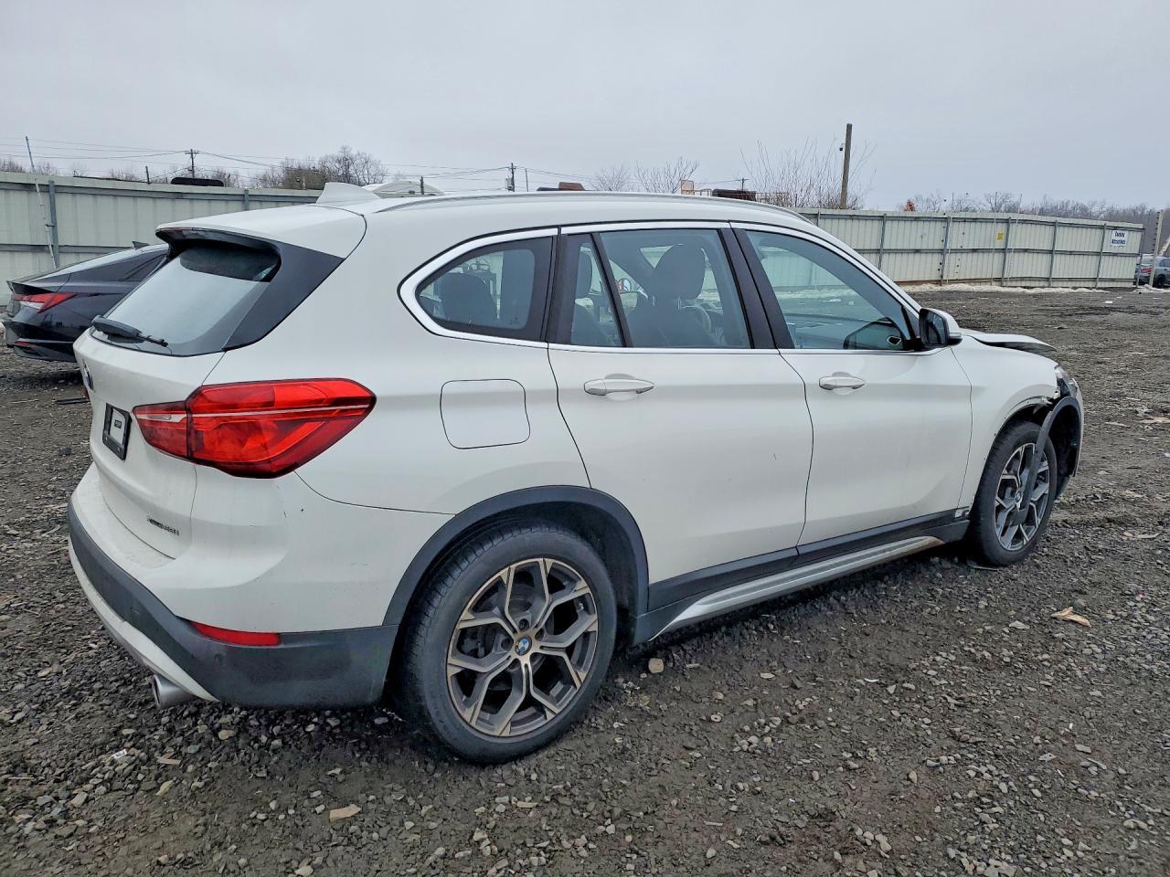 2021 BMW X1