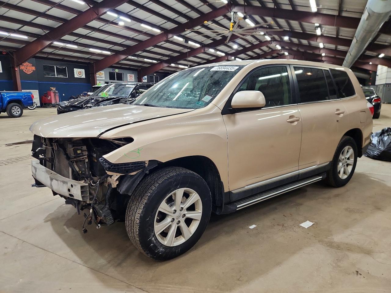 2013 TOYOTA HIGHLANDER