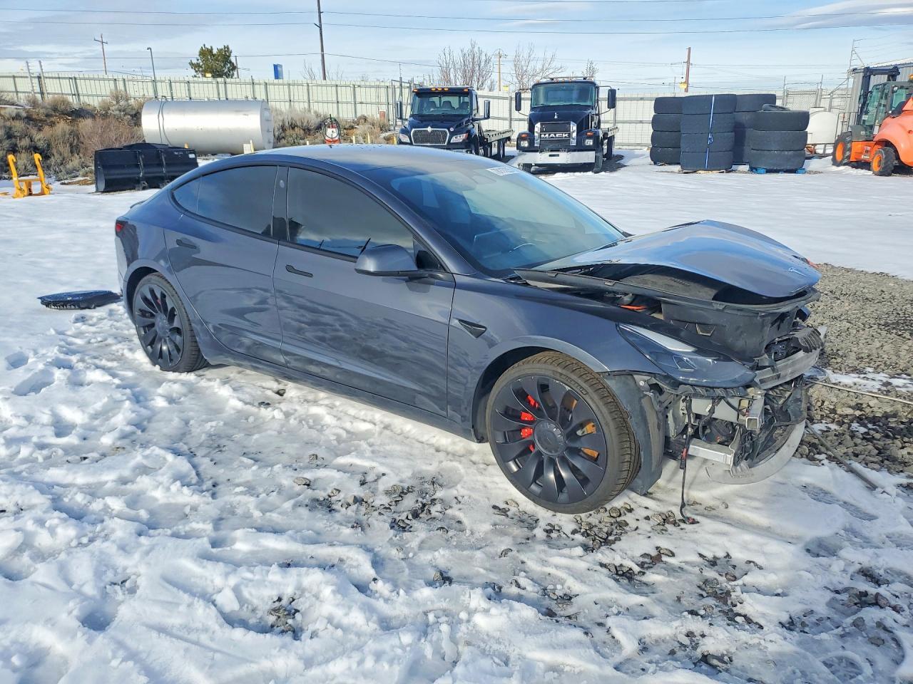 2023 TESLA MODEL 3