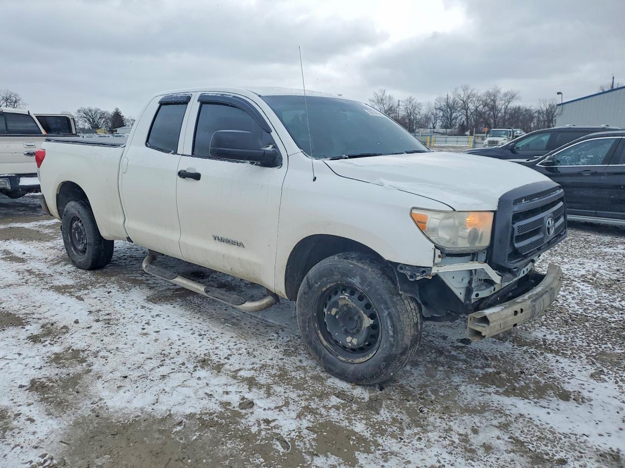 2011 TOYOTA TUNDRA