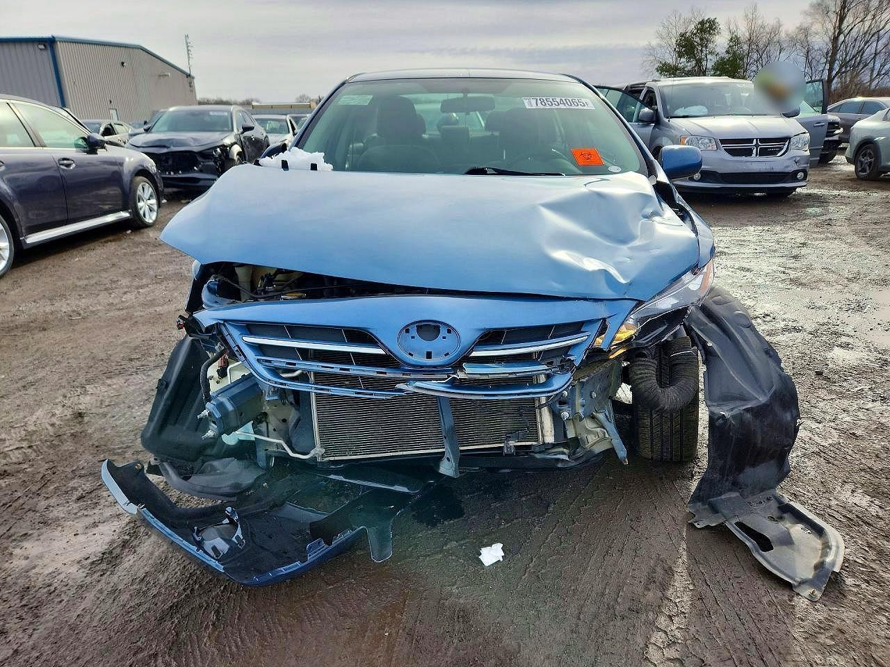 2013 TOYOTA COROLLA