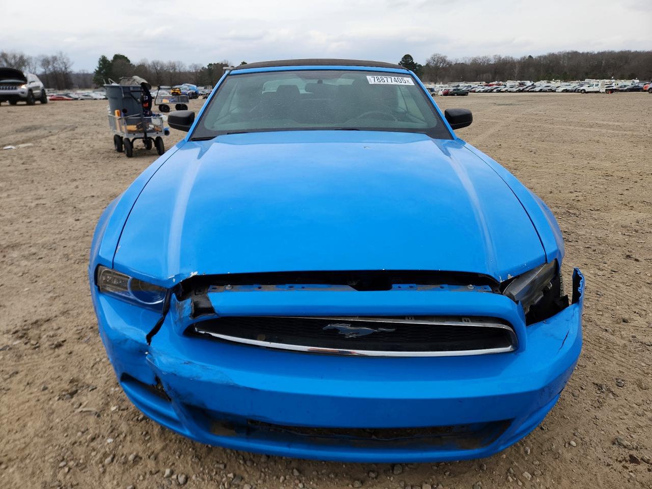 2013 FORD MUSTANG