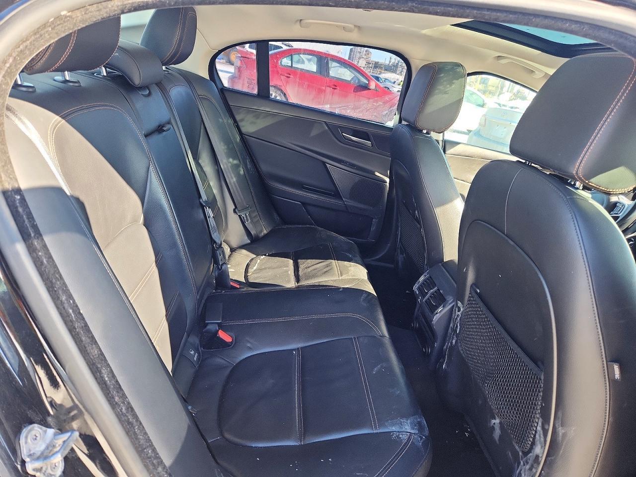 2018 JAGUAR XE