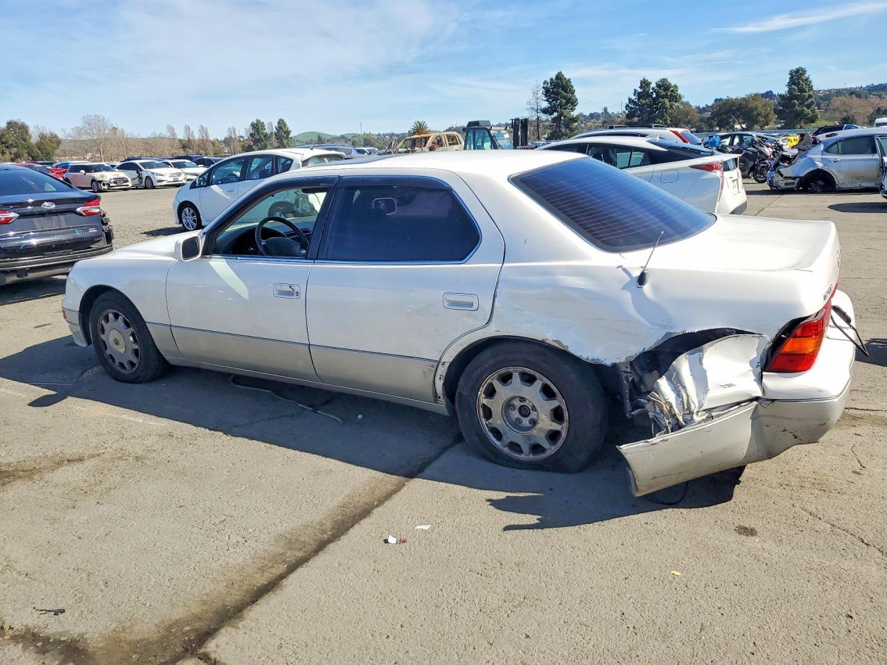 1996 LEXUS Ls 400