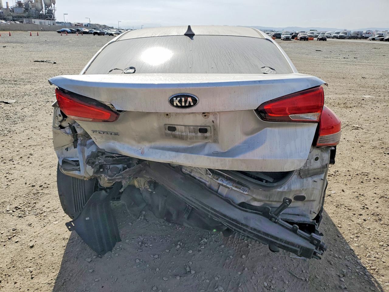 2017 KIA FORTE