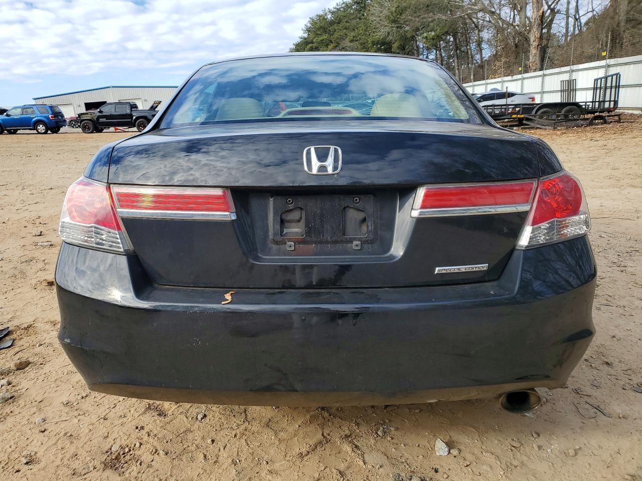 2011 HONDA ACCORD