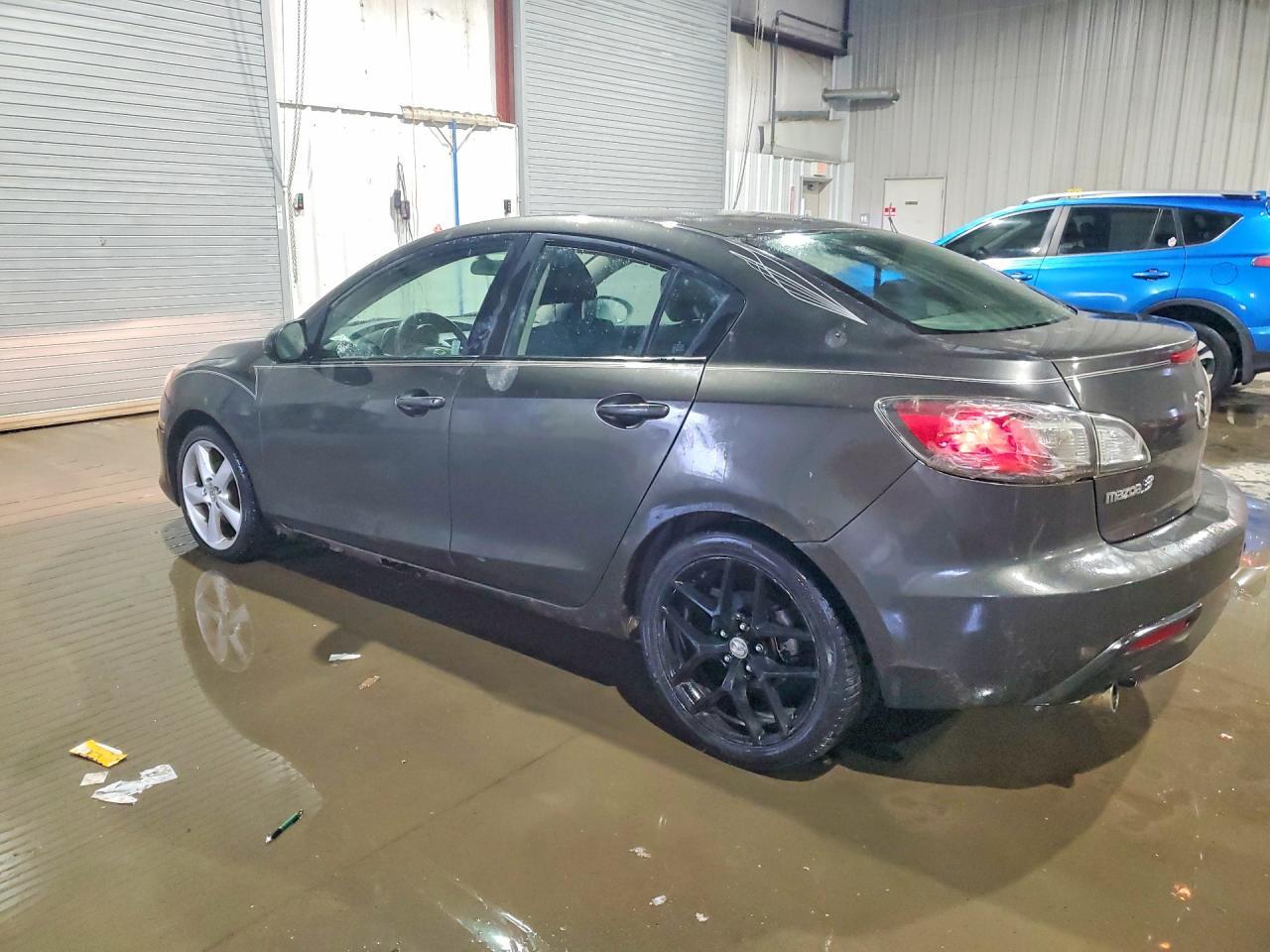 2010 MAZDA 3
