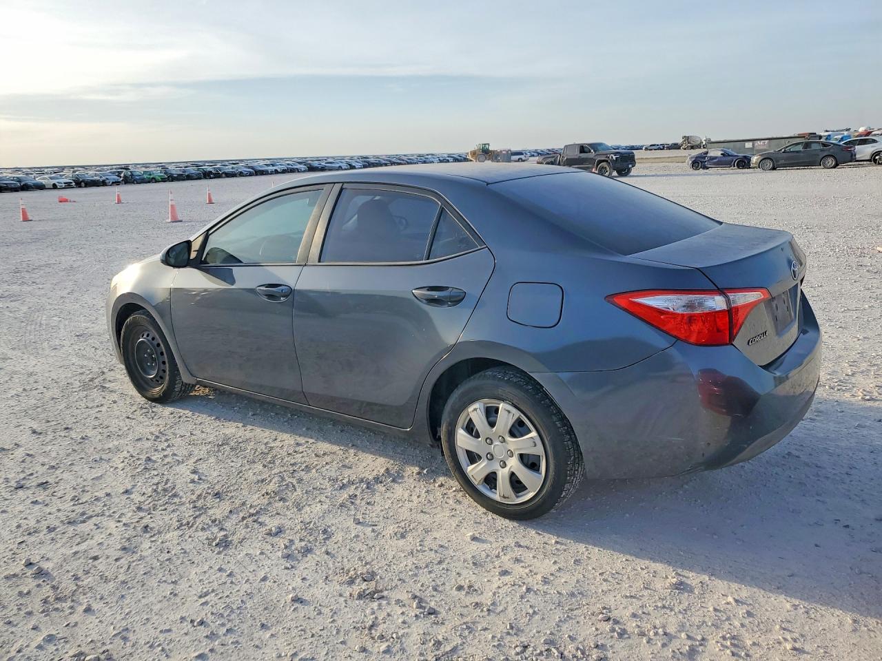 2015 TOYOTA COROLLA