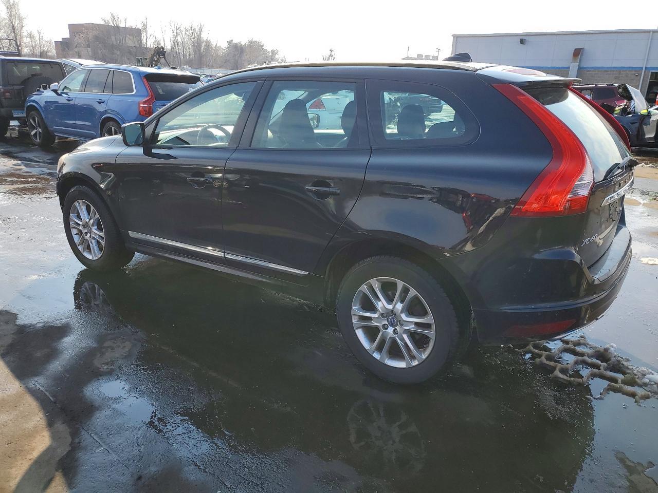 2015 VOLVO XC60