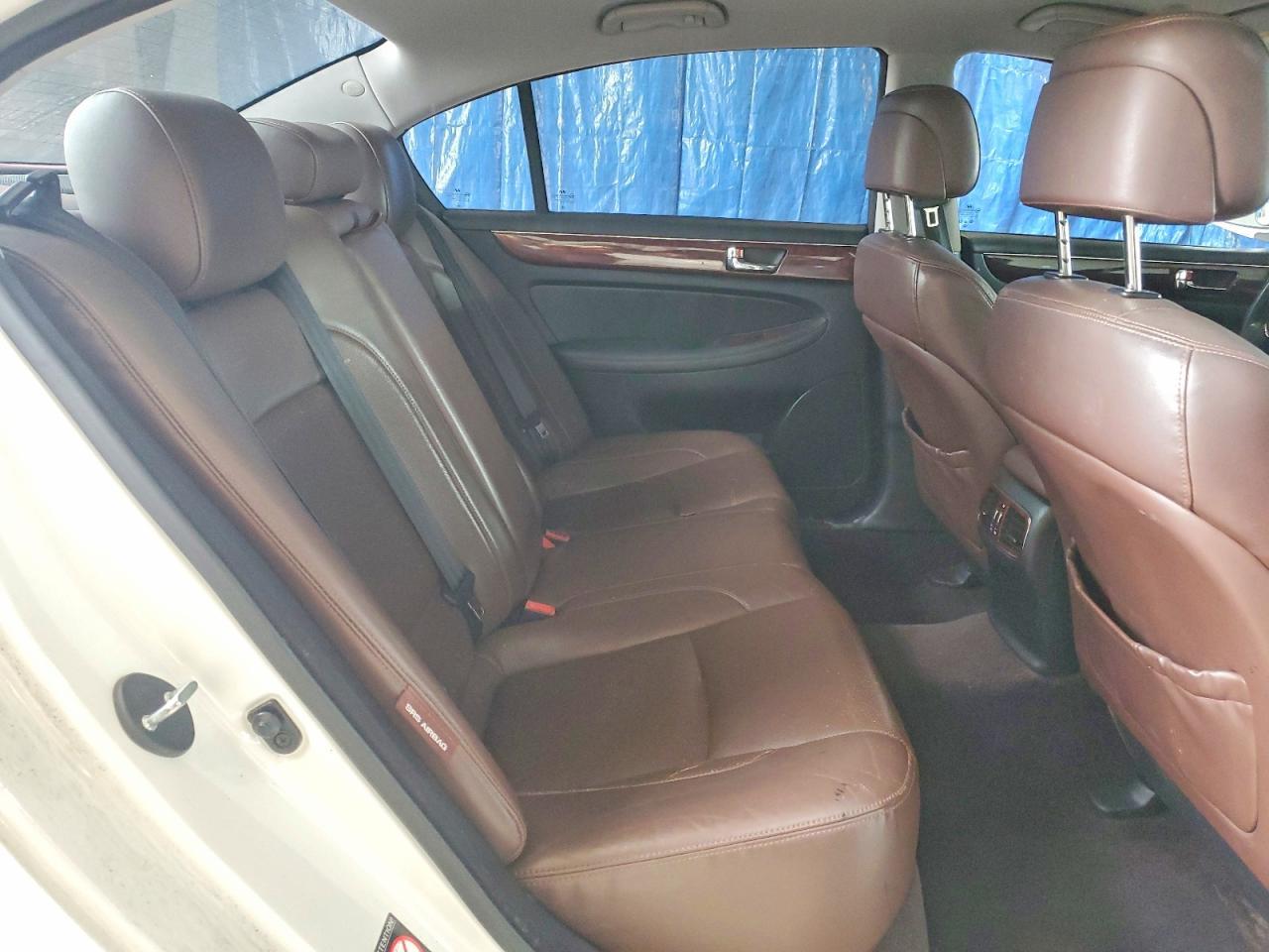 2011 HYUNDAI GENESIS
