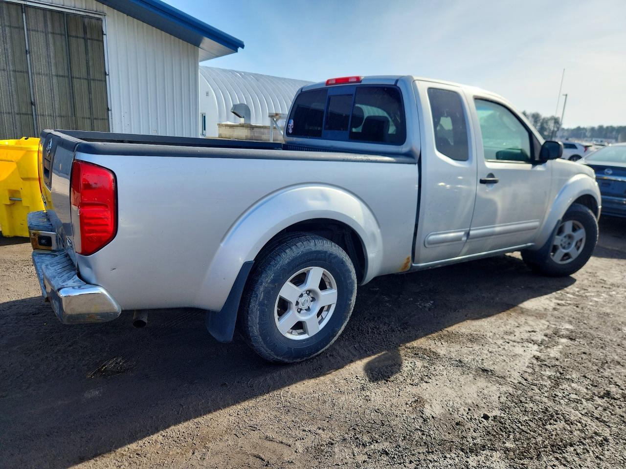 2005 NISSAN Frontier