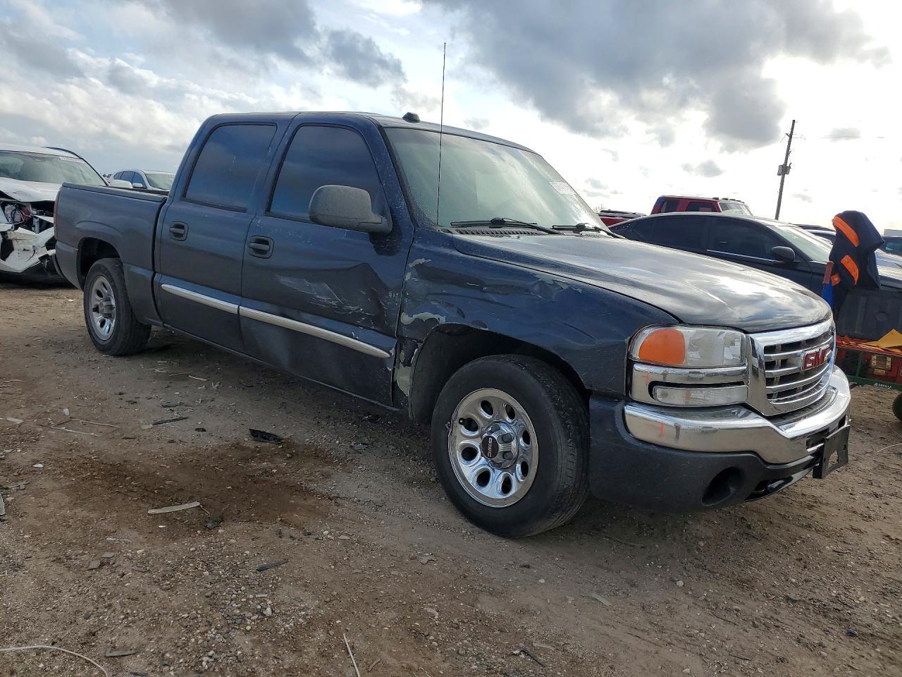 2005 GMC Sierra
