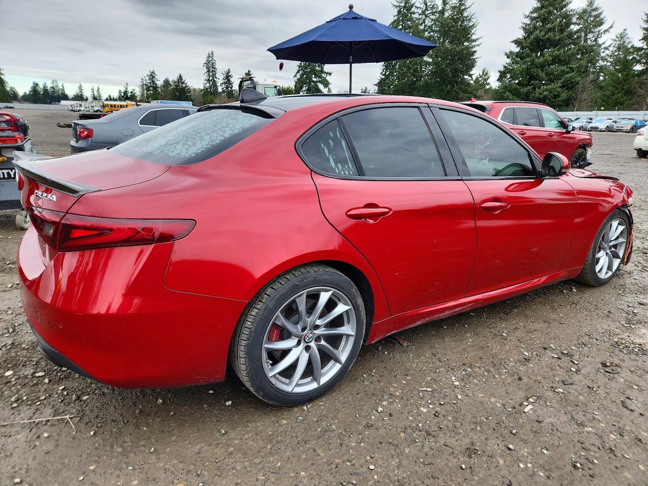 2017 ALFA ROMEO Giulia