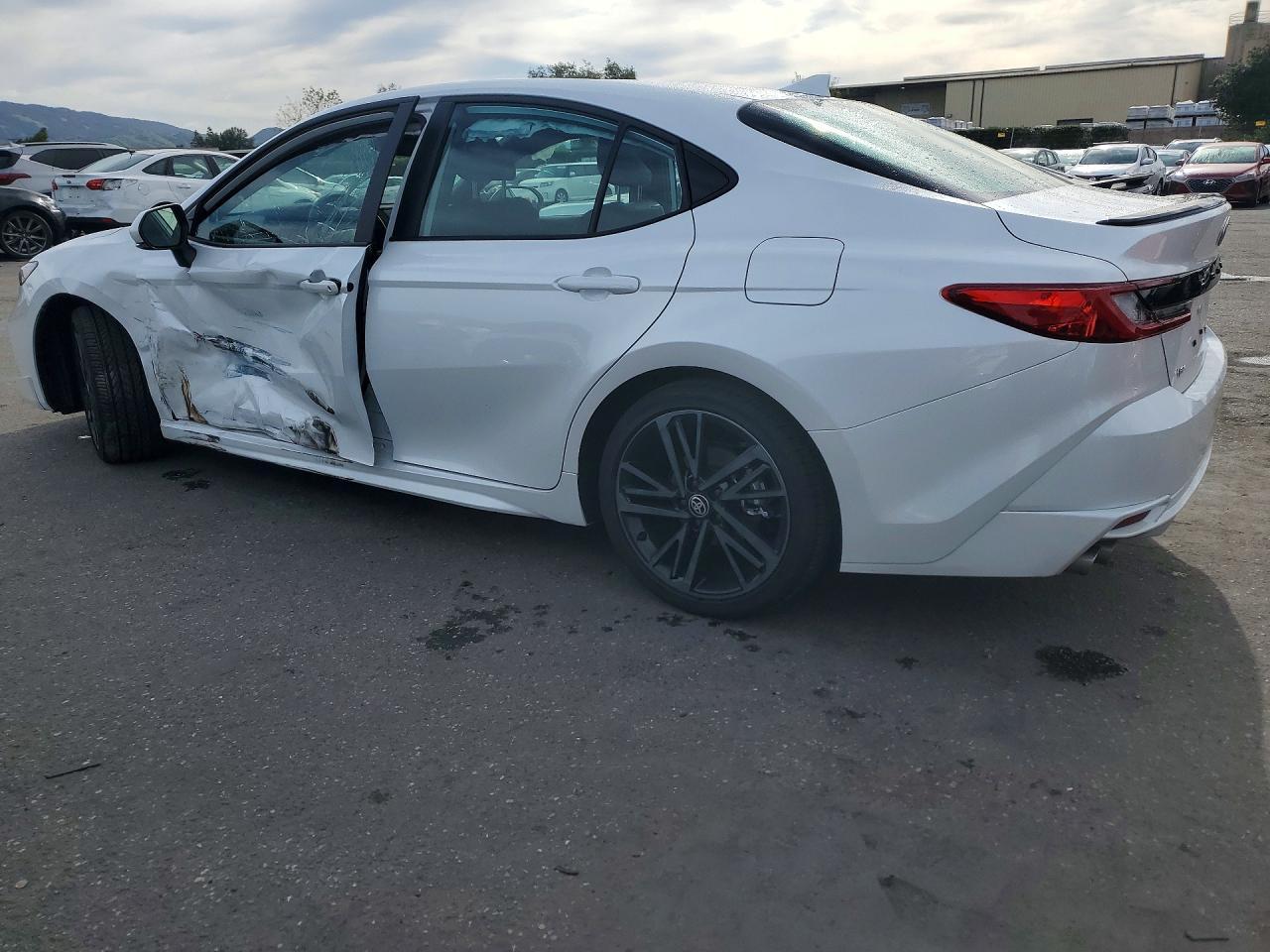 2025 TOYOTA CAMRY