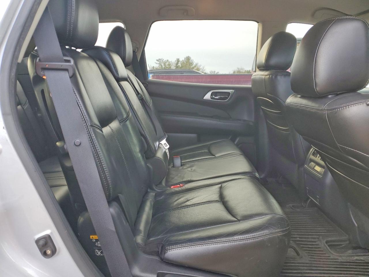2013 NISSAN PATHFINDER