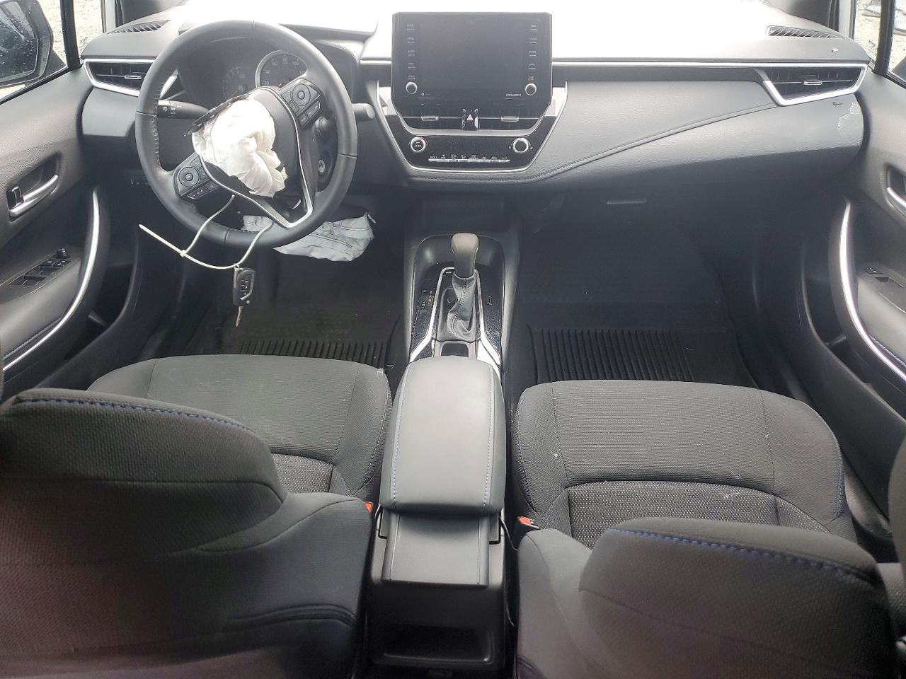 2022 TOYOTA COROLLA