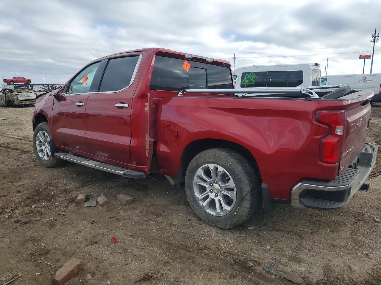 2024 CHEVROLET Silverado