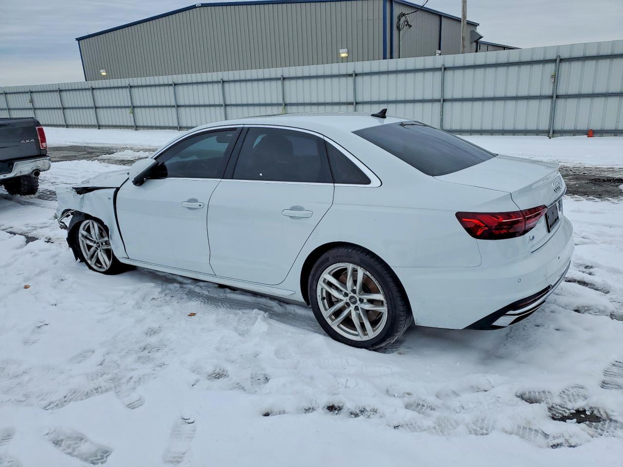 2022 AUDI A4