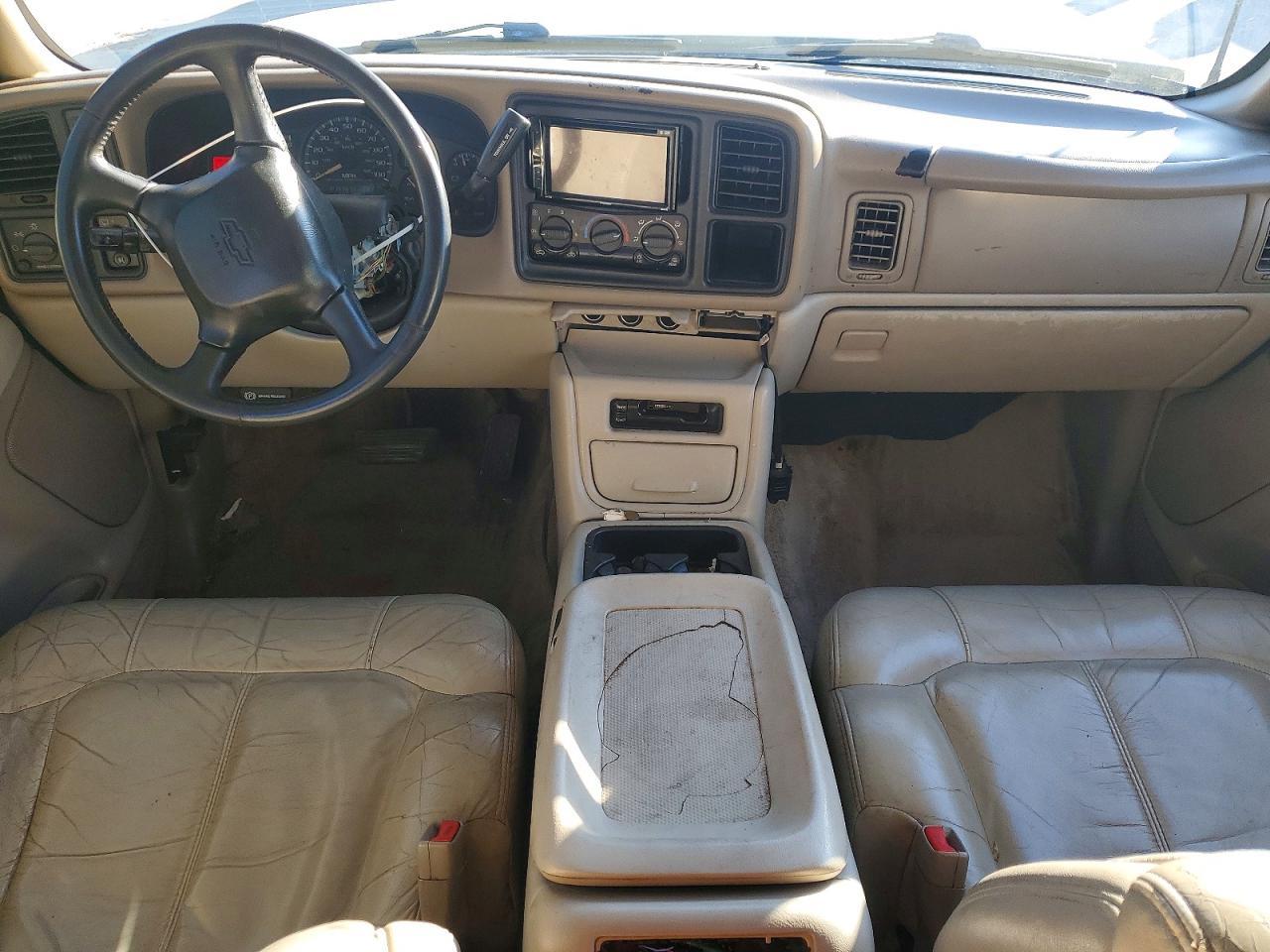 2002 CHEVROLET Tahoe