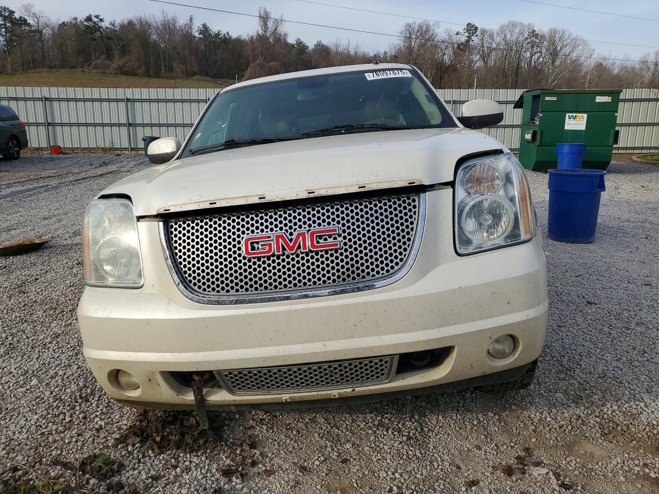 2014 GMC Yukon