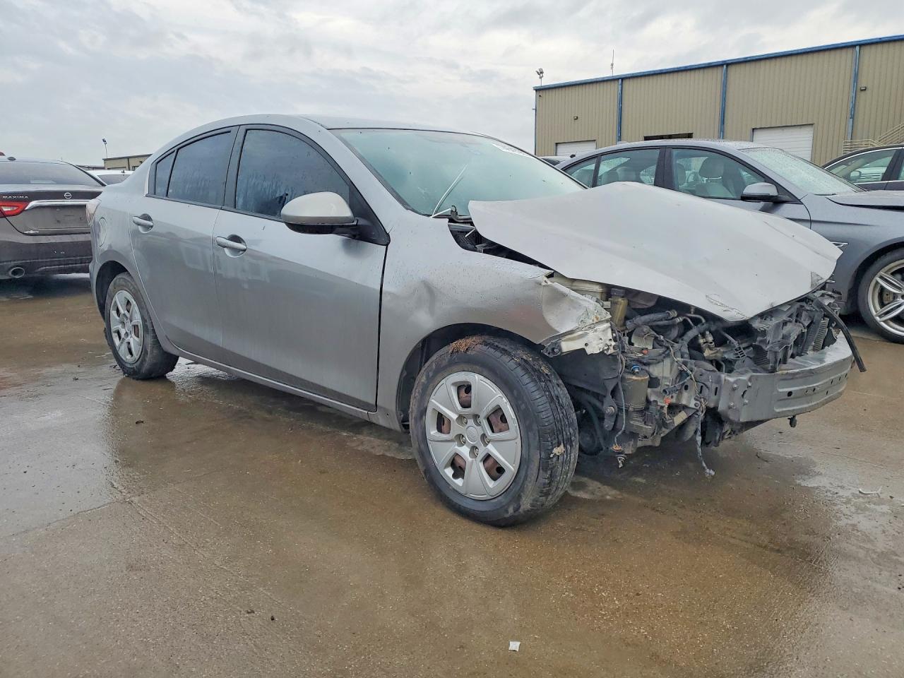 2010 MAZDA 3