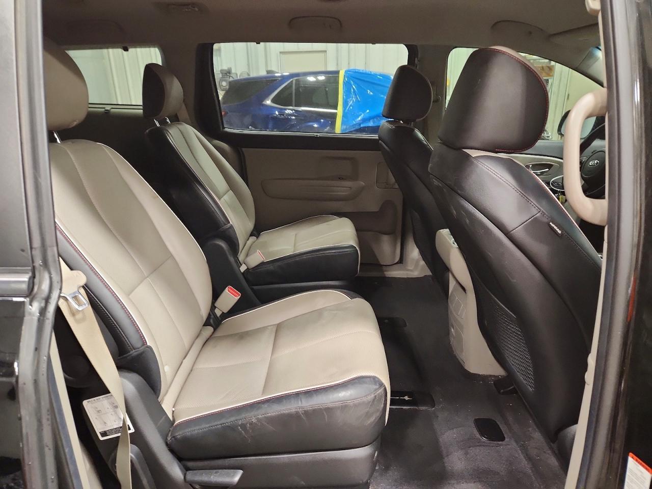 2020 KIA SEDONA