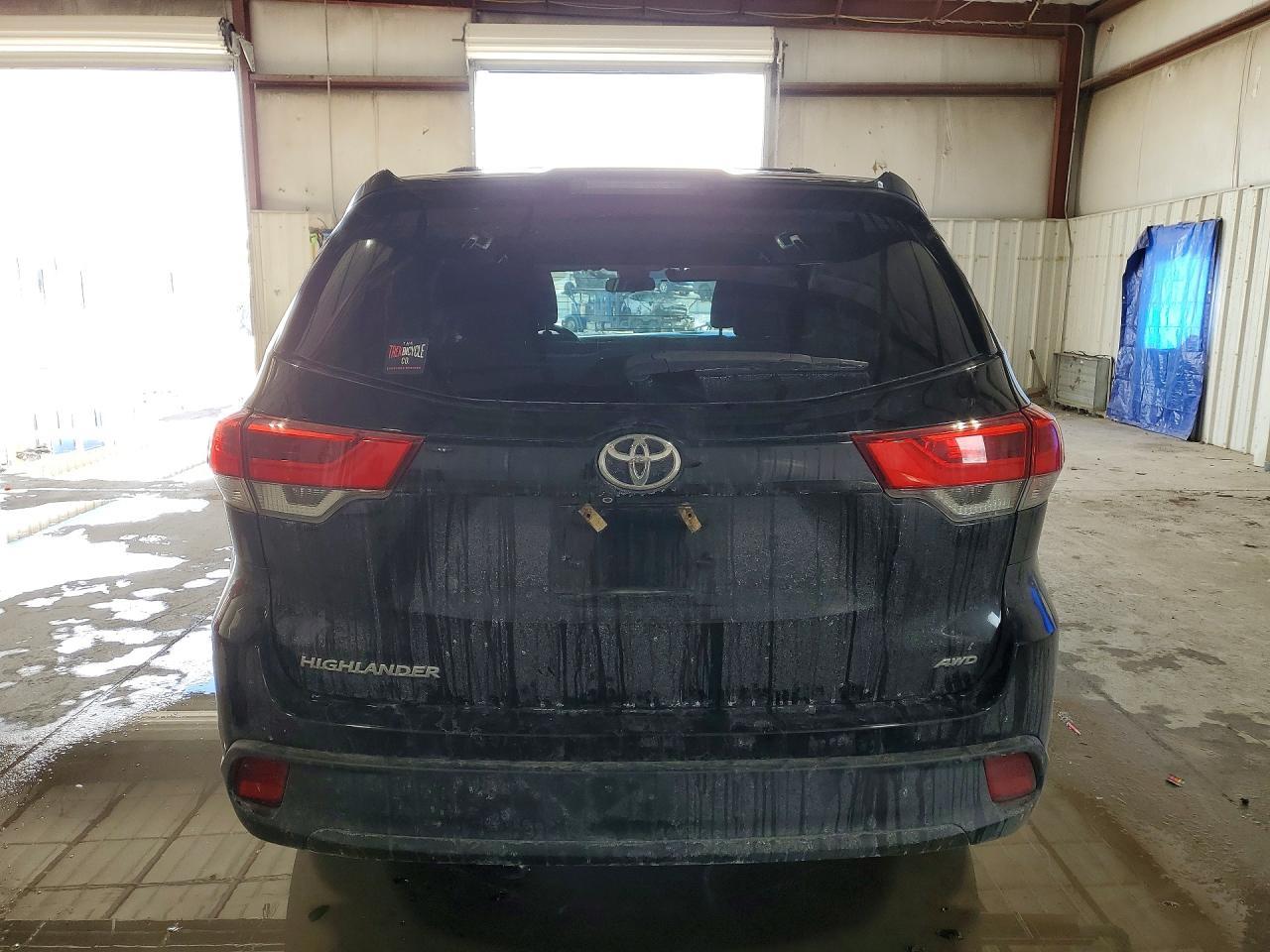 2019 TOYOTA HIGHLANDER