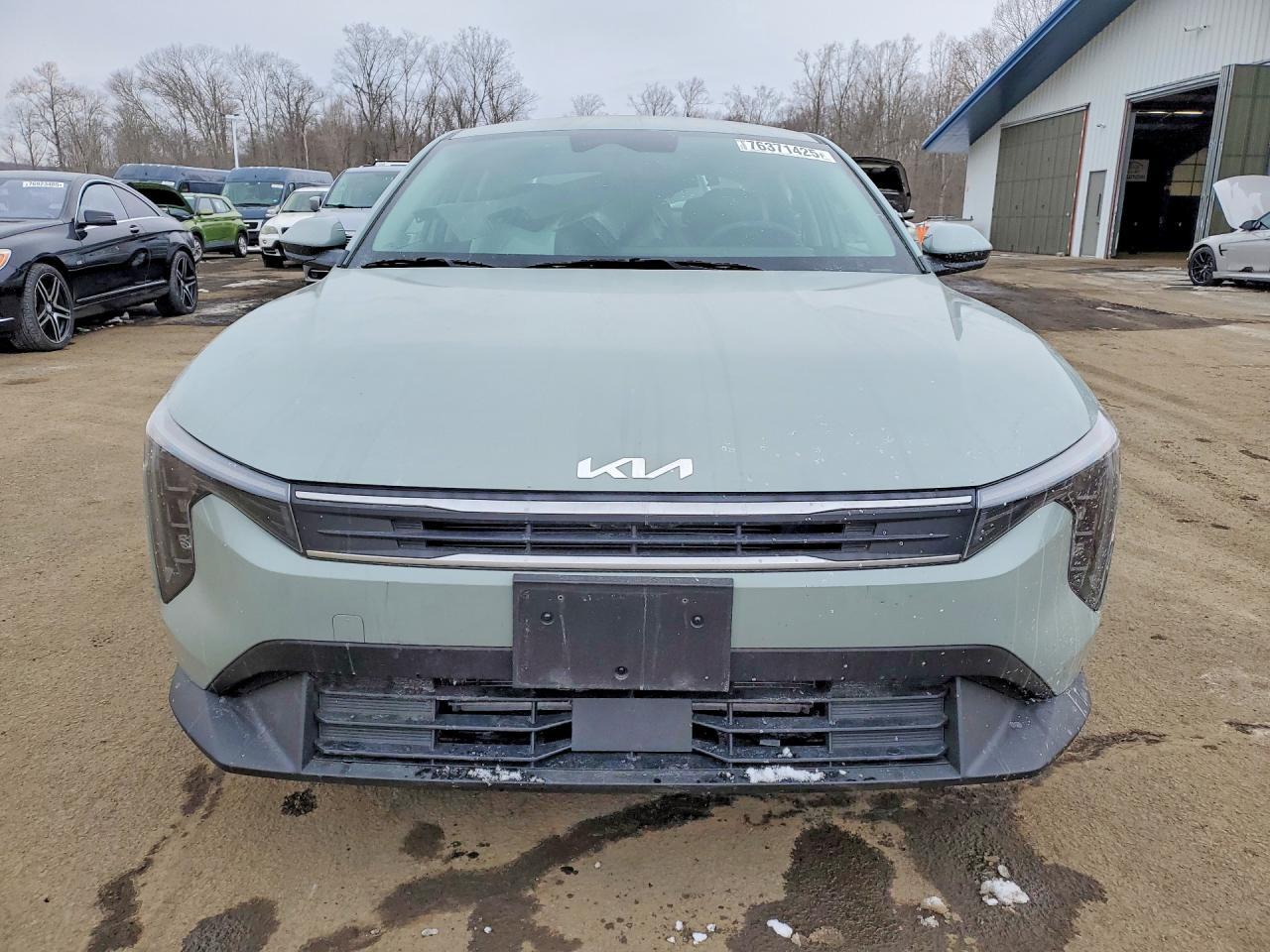 2025 KIA K4