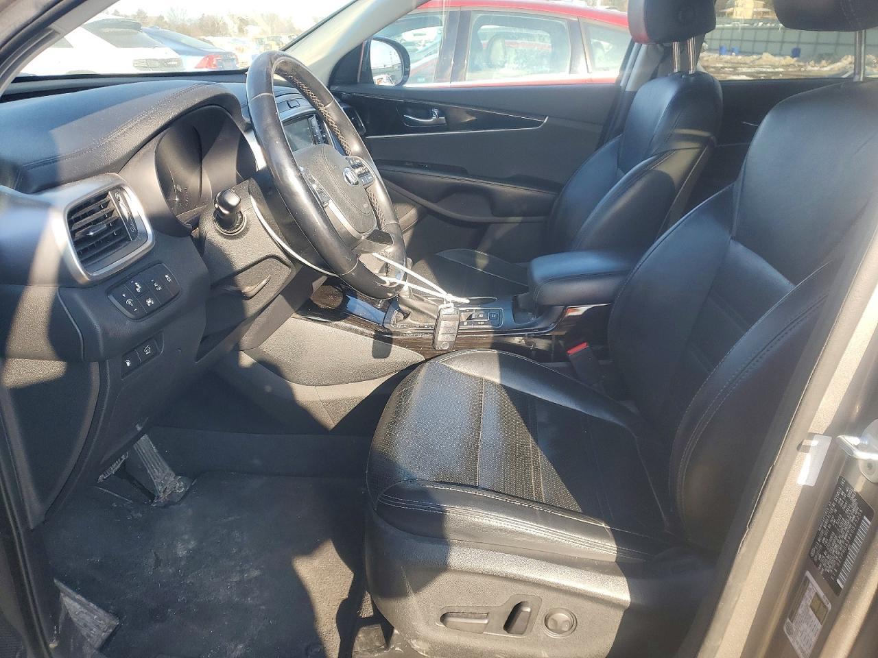2019 KIA SORENTO