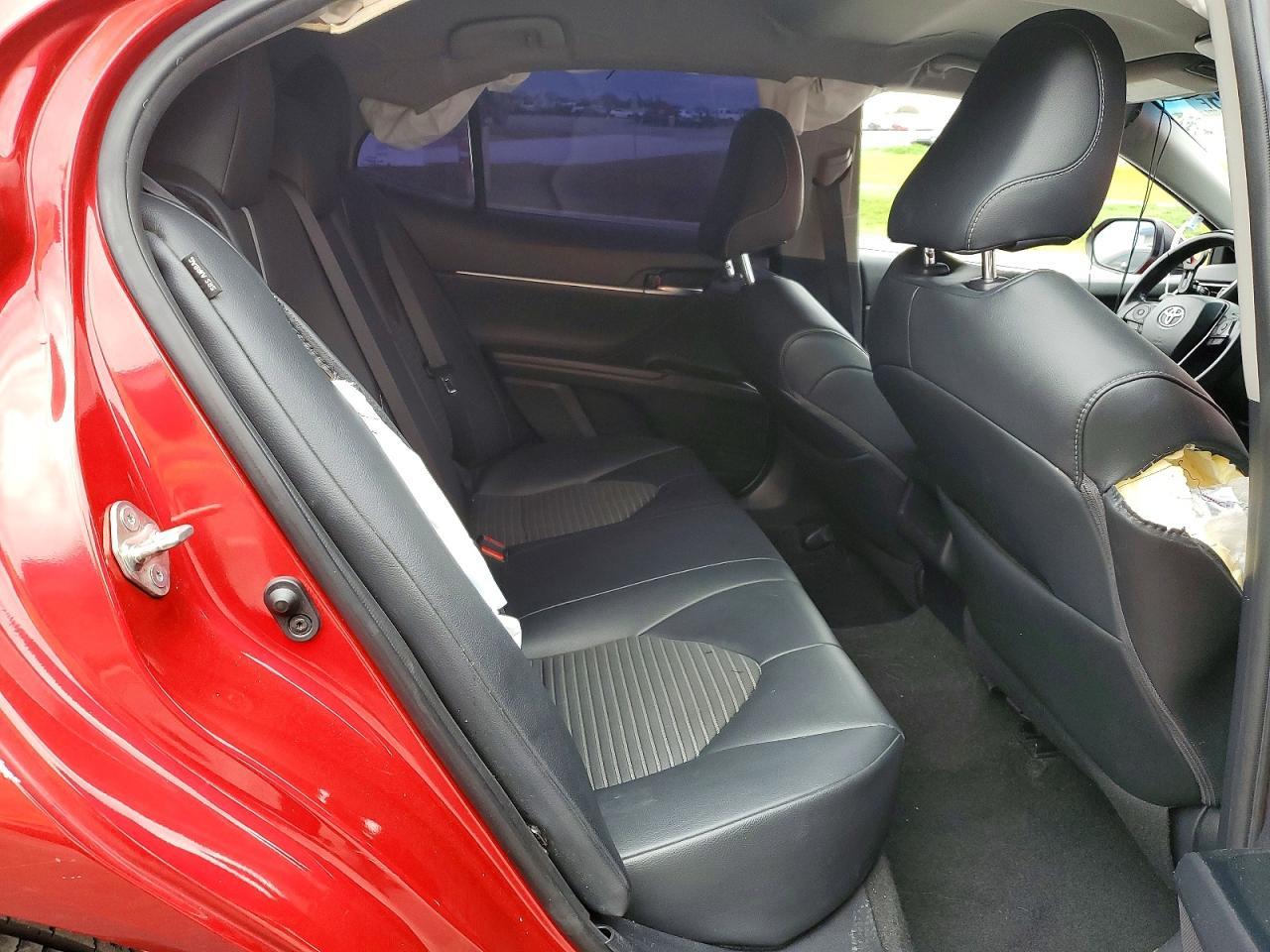 2019 TOYOTA CAMRY