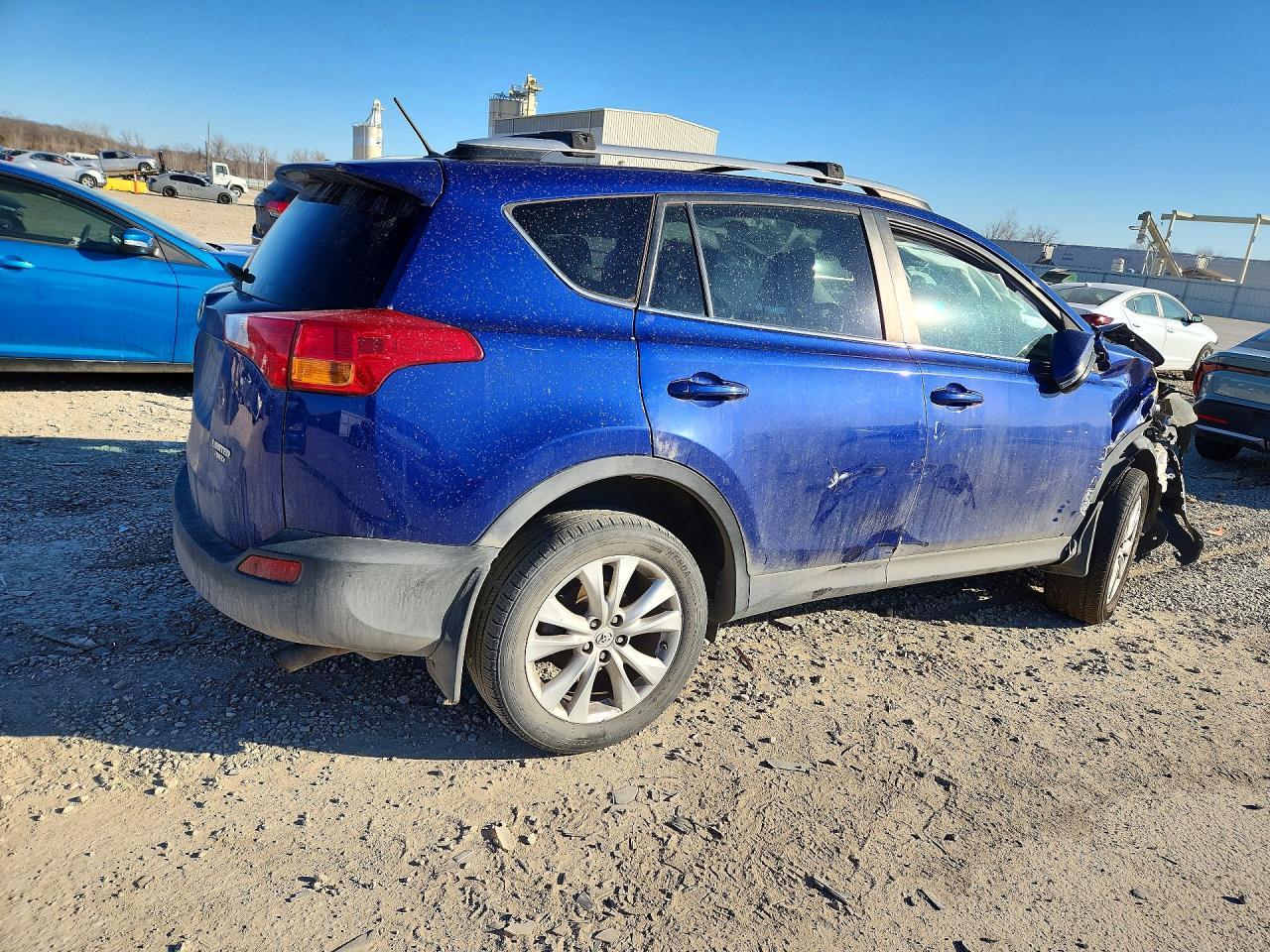 2015 TOYOTA RAV4
