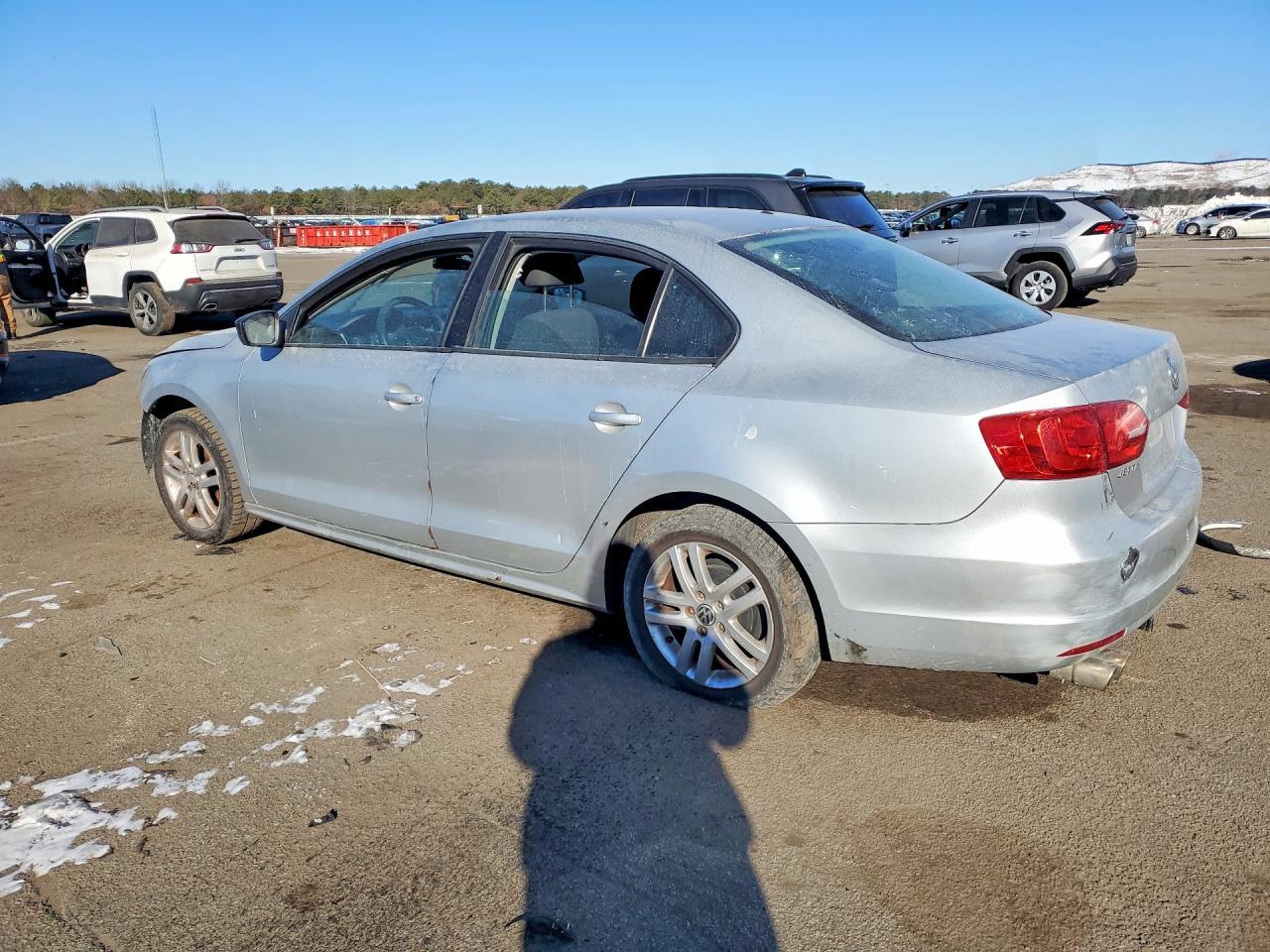 2011 VOLKSWAGEN JETTA