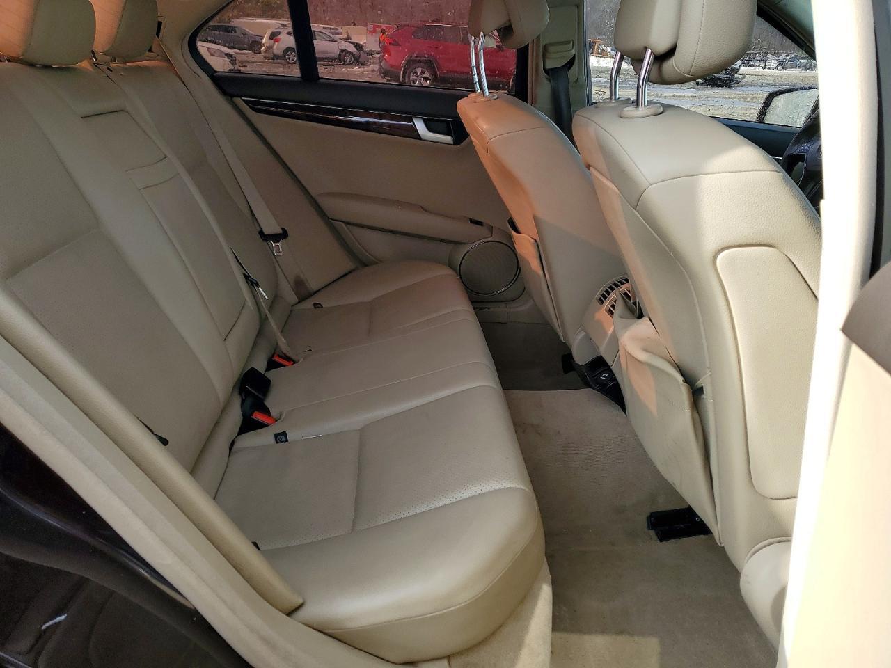 2012 MERCEDES-BENZ C-CLASS