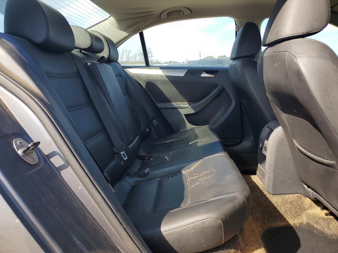 2014 VOLKSWAGEN JETTA
