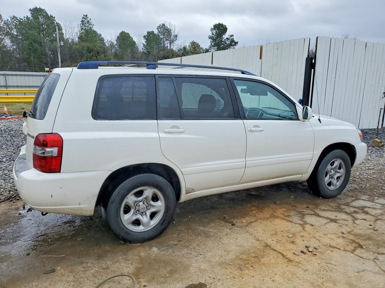 2006 TOYOTA HIGHLANDER